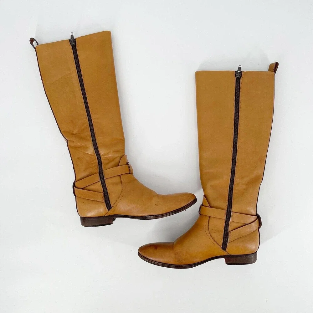 Etro leather knee